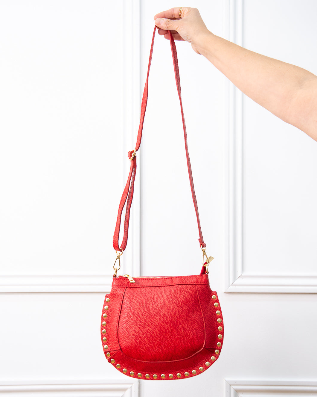 BOLSO TACHAS ROJO