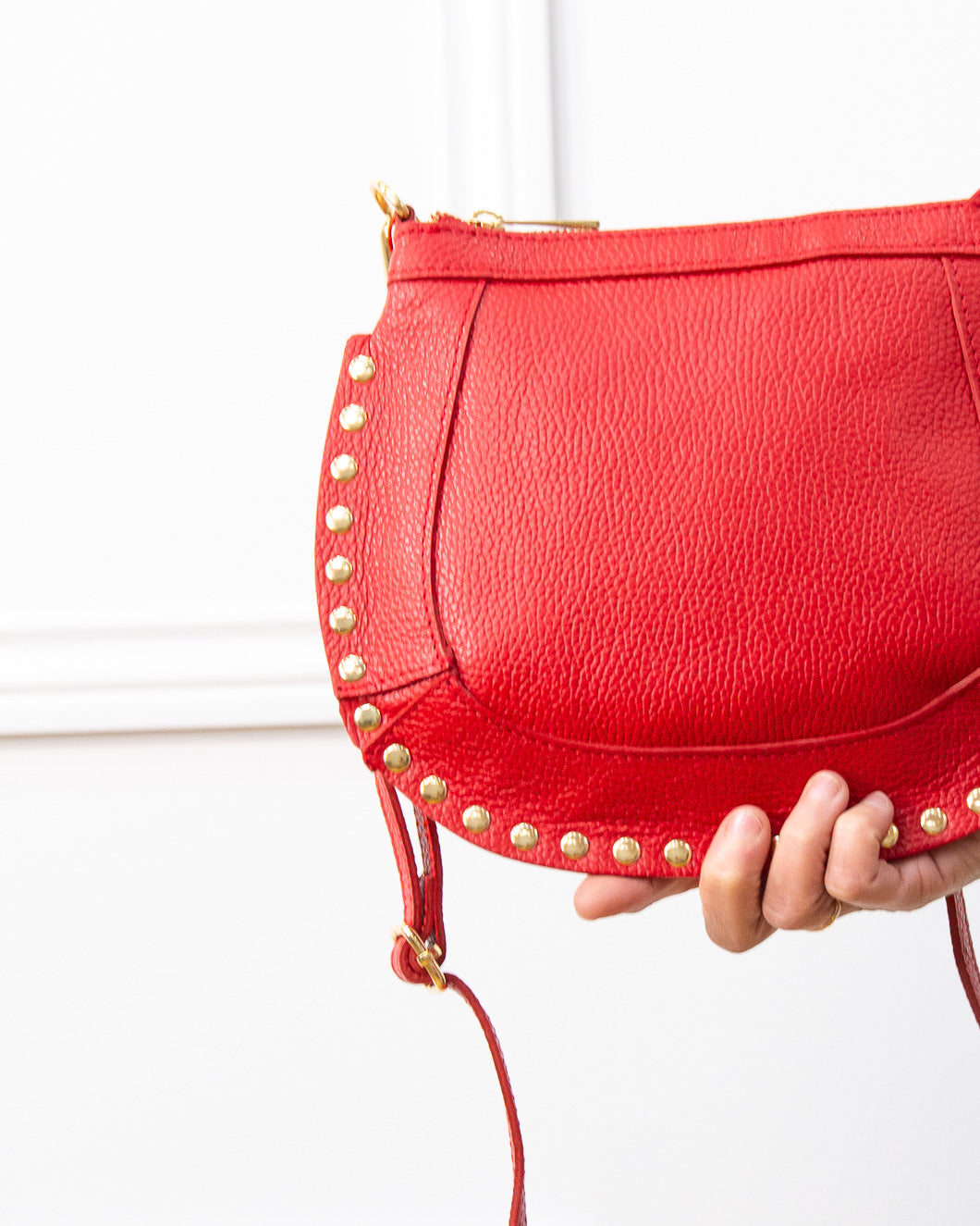 BOLSO TACHAS ROJO