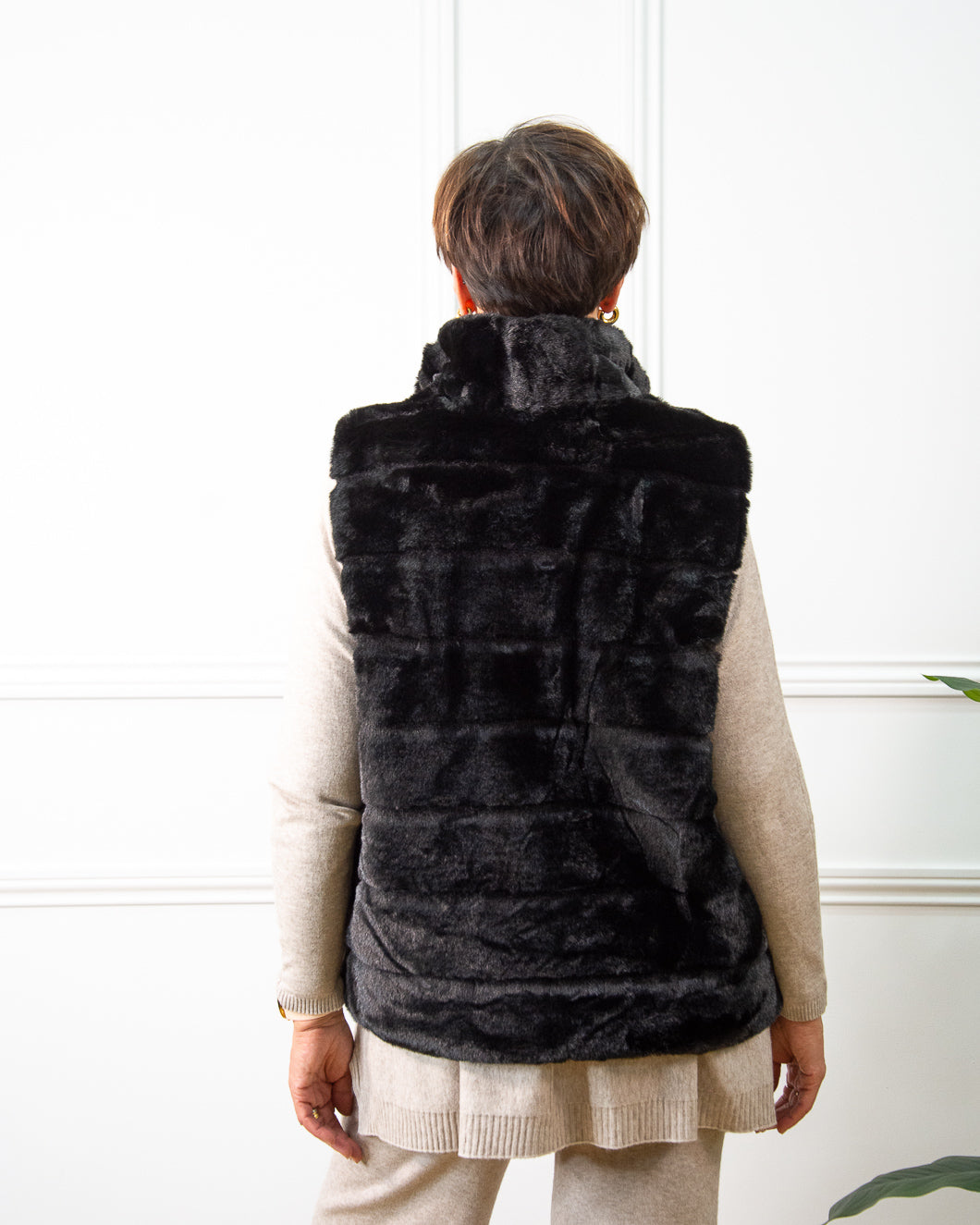 CHALECO ANDREA NEGRO