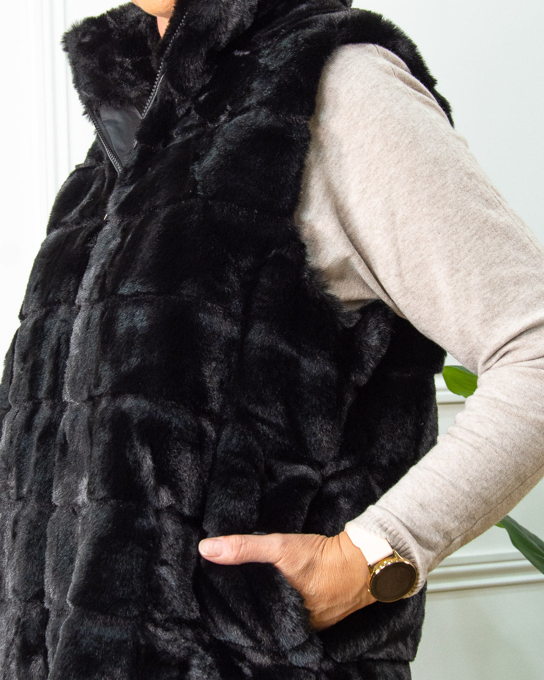 CHALECO ANDREA NEGRO