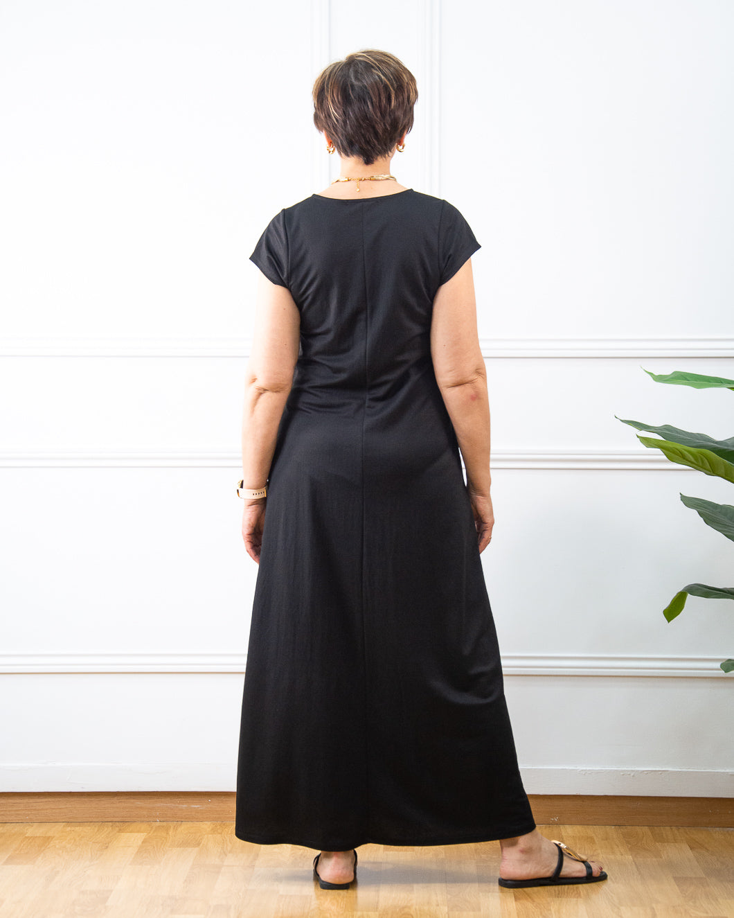 VESTIDO VENEZIA PICO NEGRO