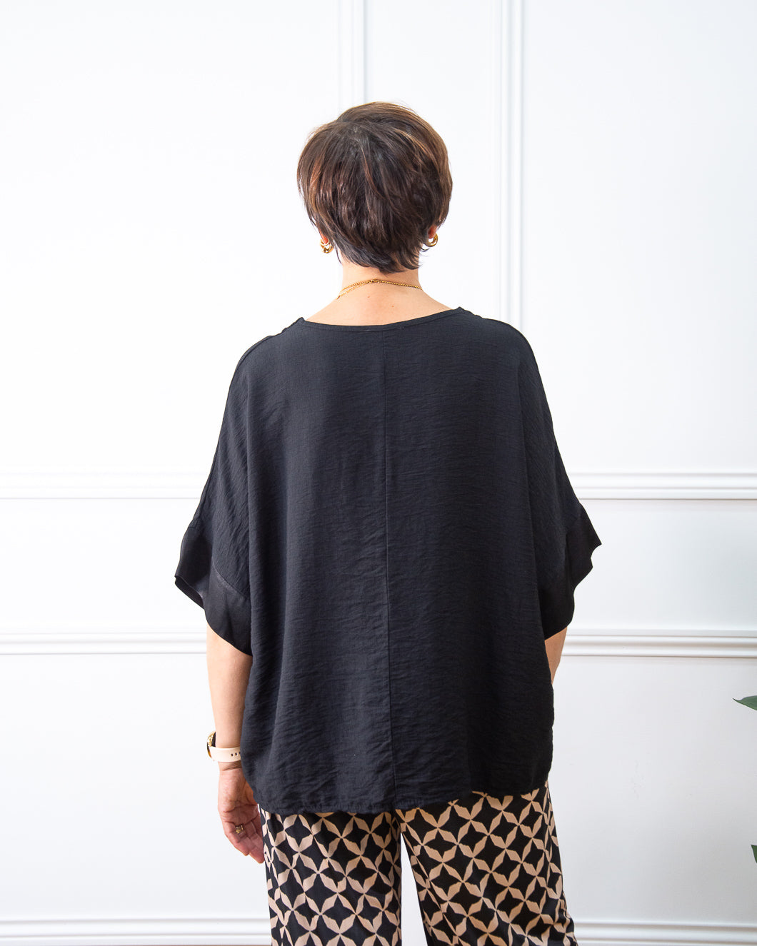 BLUSA JAPAN NEGRO