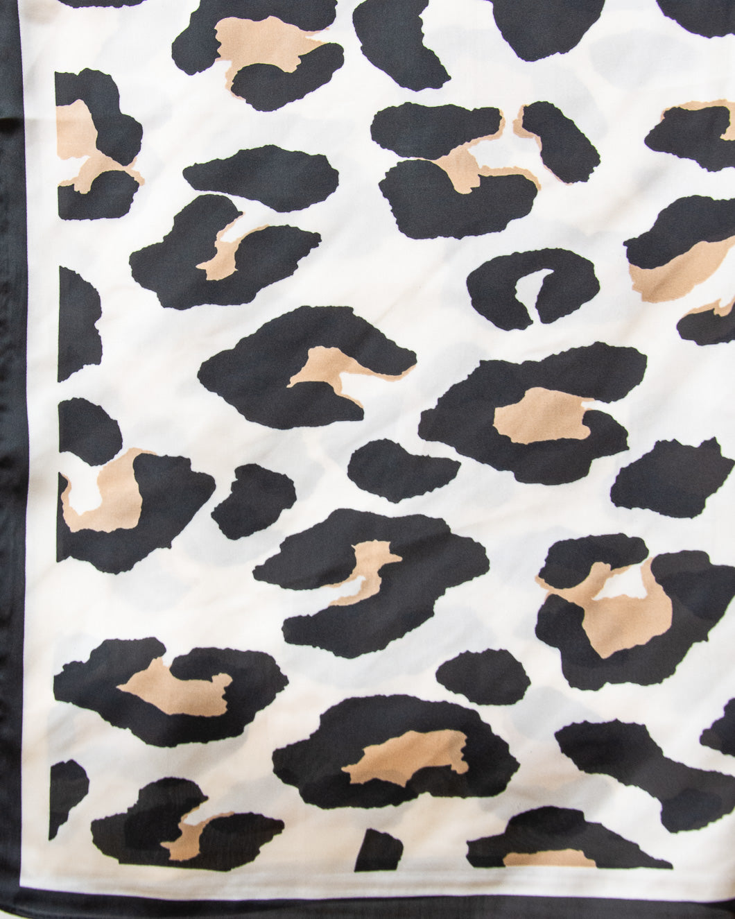 PAÑUELO MINI LEOPARDO