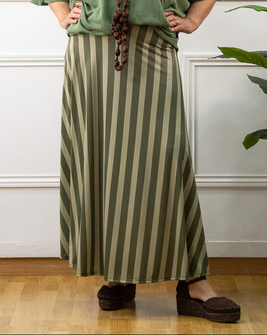 CUÑA BORDADA MARRÓN