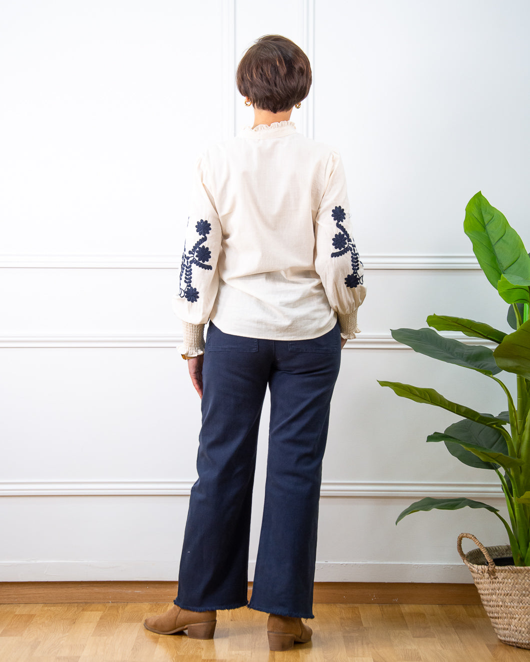 BLUSA BORDADA