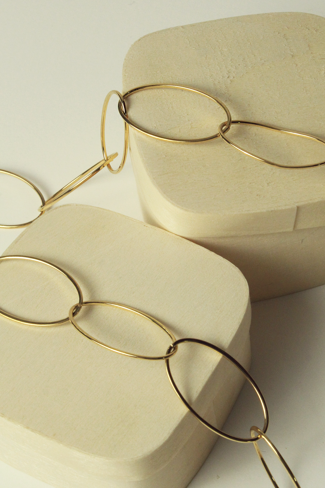 COLLAR AROS DORADO