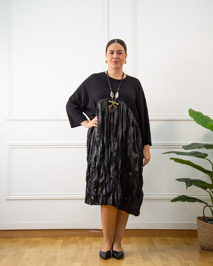 VESTIDO PLISADO NEGRO