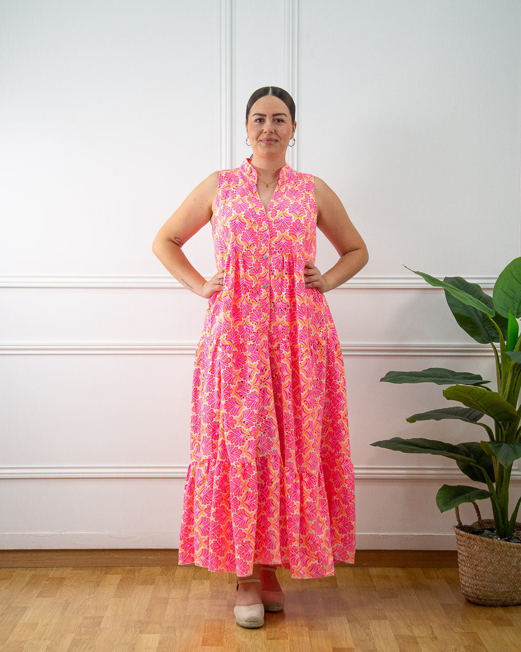 VESTIDO FLUOR VOLANTES