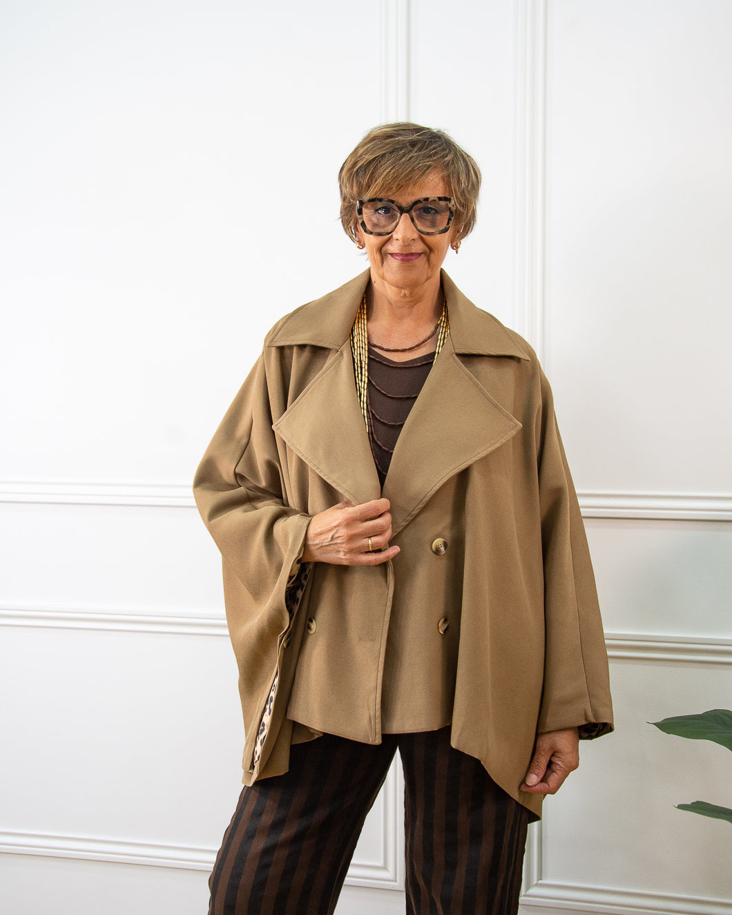 GABARDINA CORTA CAMEL