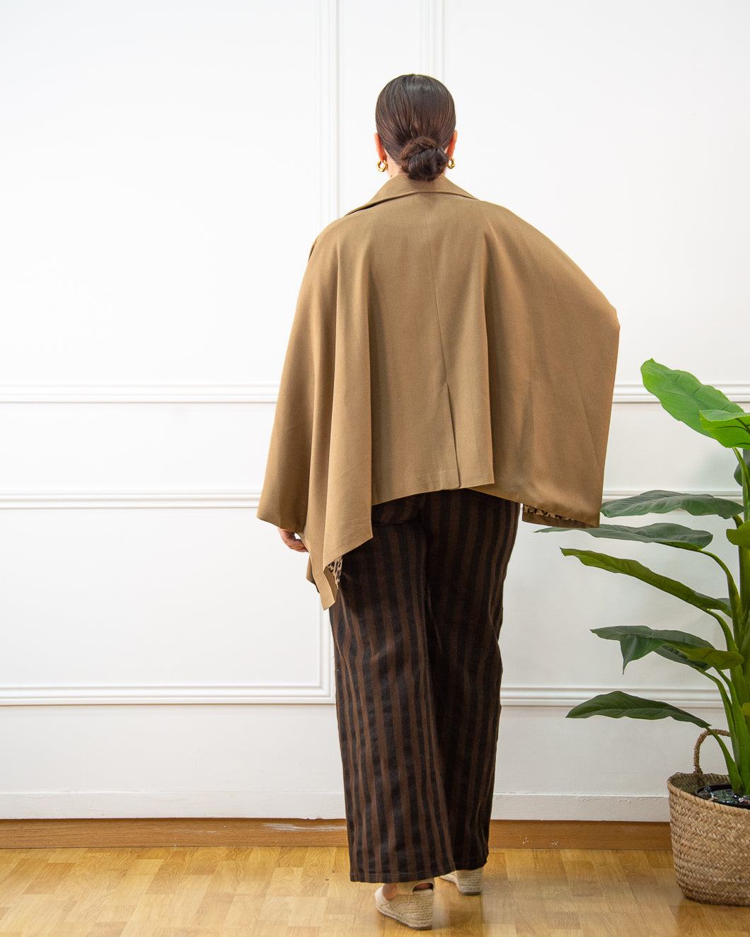 GABARDINA CORTA CAMEL