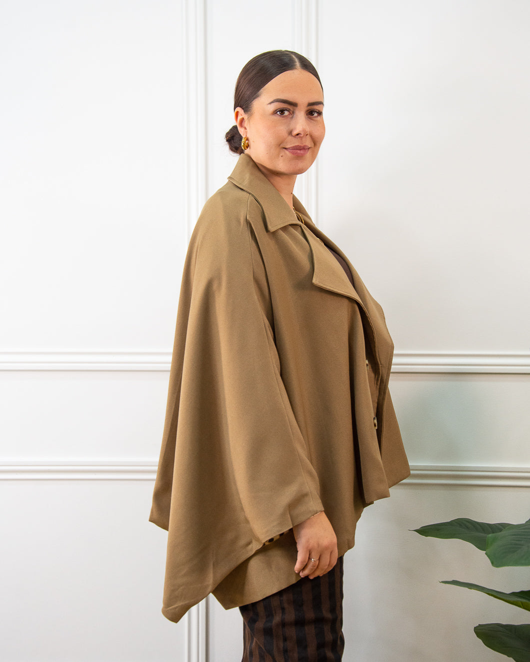 GABARDINA CORTA CAMEL
