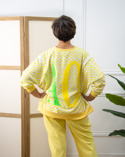 SUDADERA CORAZÓN AMARILLO