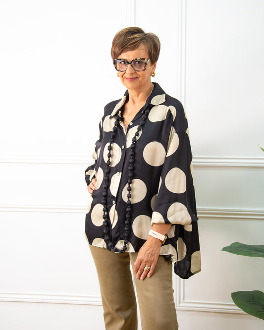 BLUSA LUNARES NEGRO