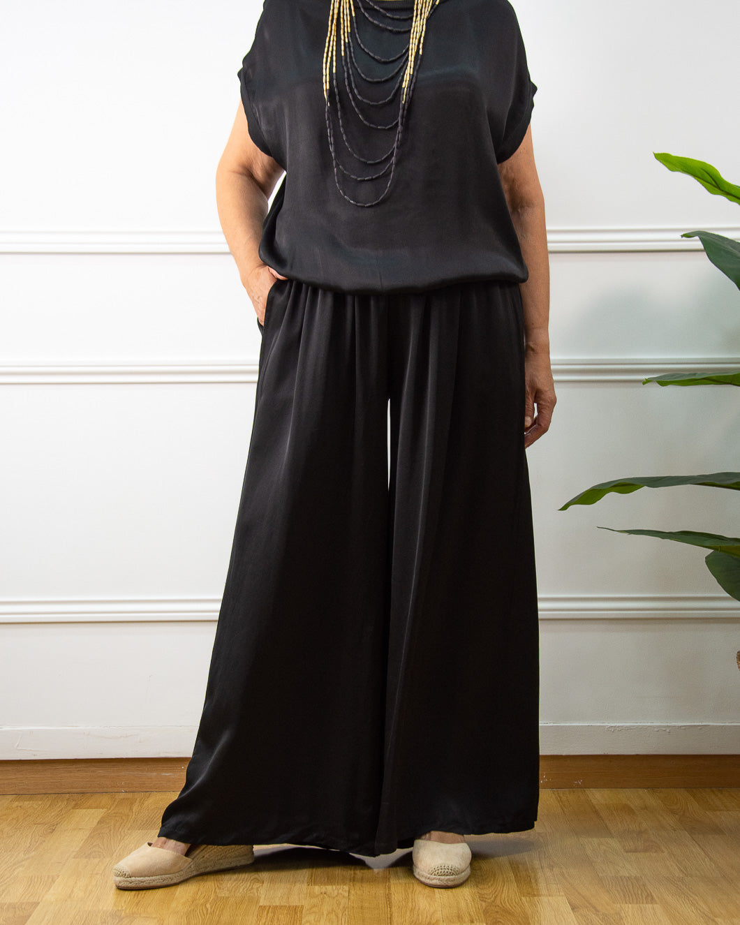 PANTALÓN RASO PALAZZO NEGRO