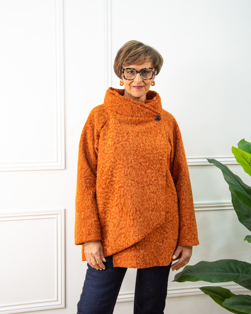 ABRIGO ASIMÉTRICO TEJA