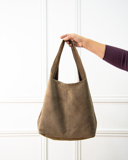 BOLSO GÓNDOLA TACHAS TAUPE