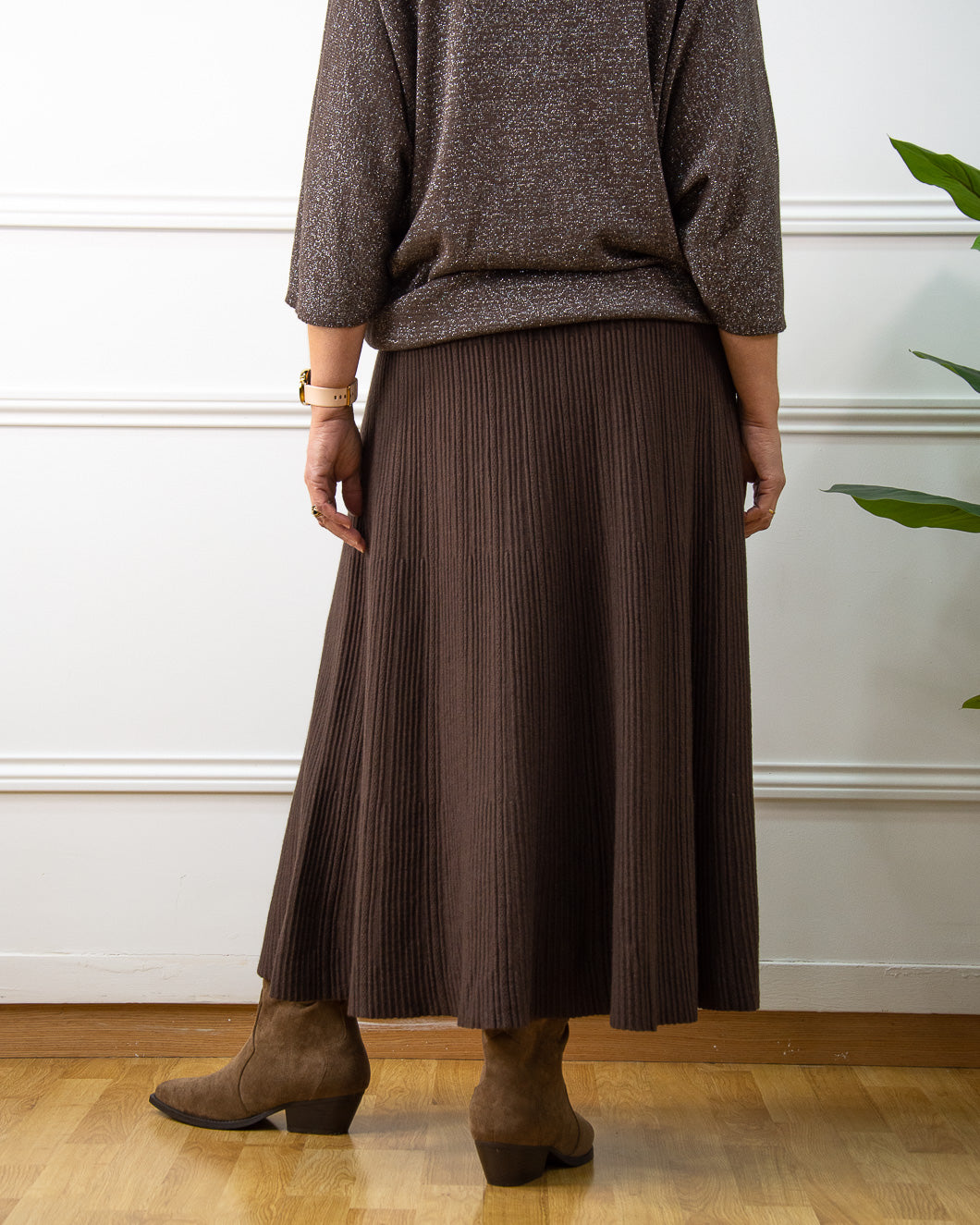 FALDA PUNTO OVER MARRÓN
