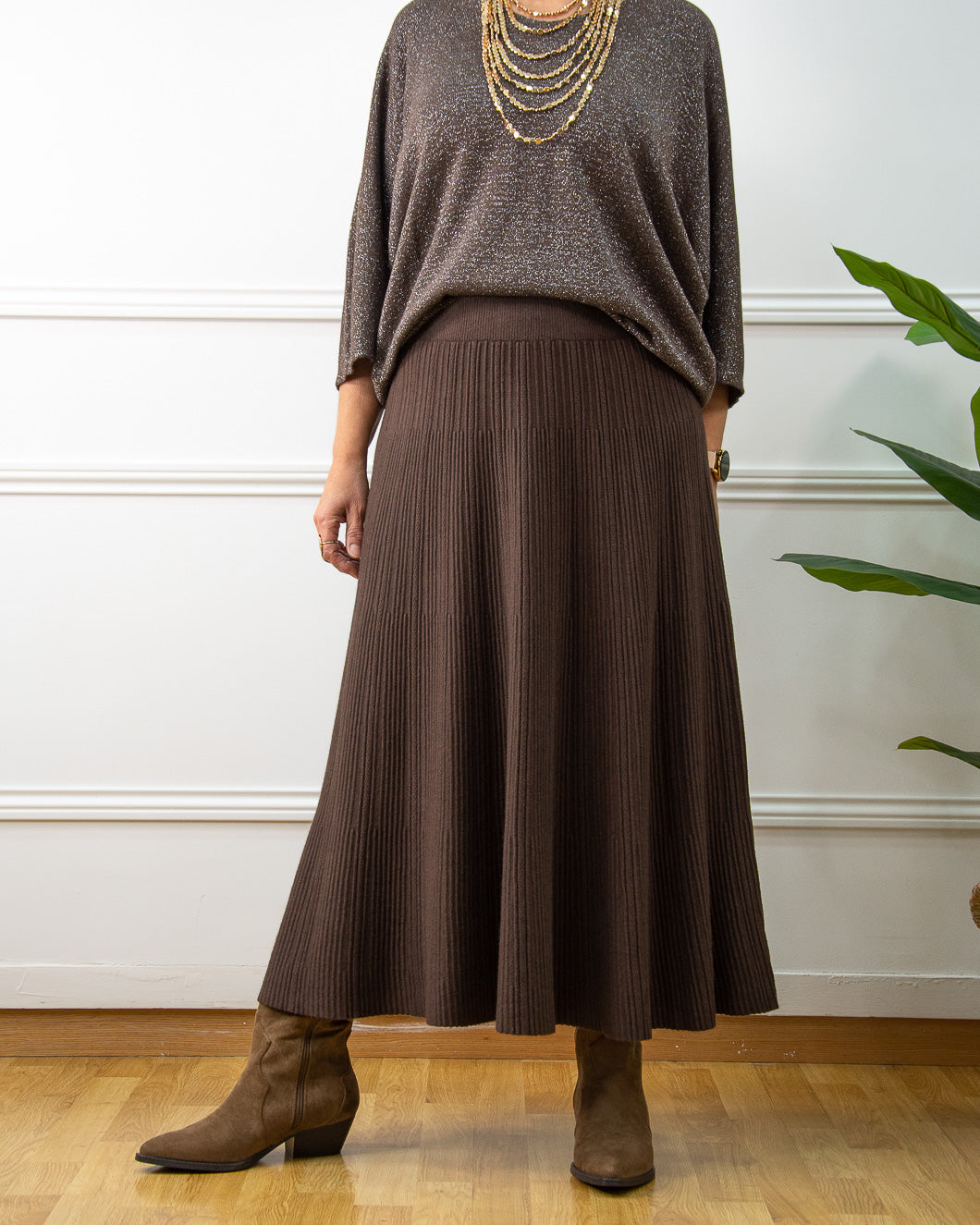 FALDA PUNTO OVER MARRÓN