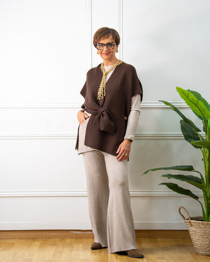 PONCHO BOTÓN MARRÓN