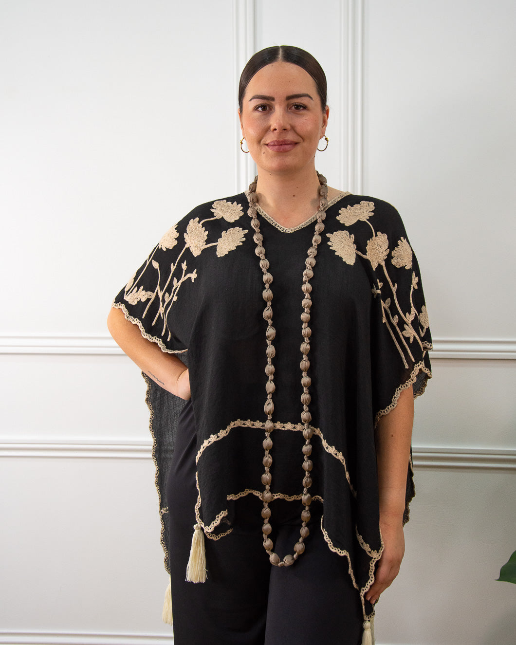 PONCHO MULTIPOSICIÓN NEGRO