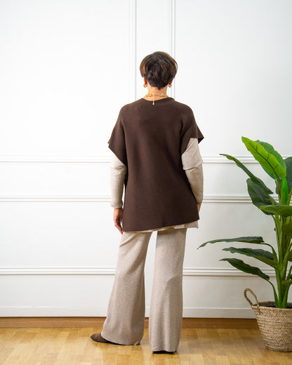 PONCHO BOTÓN MARRÓN