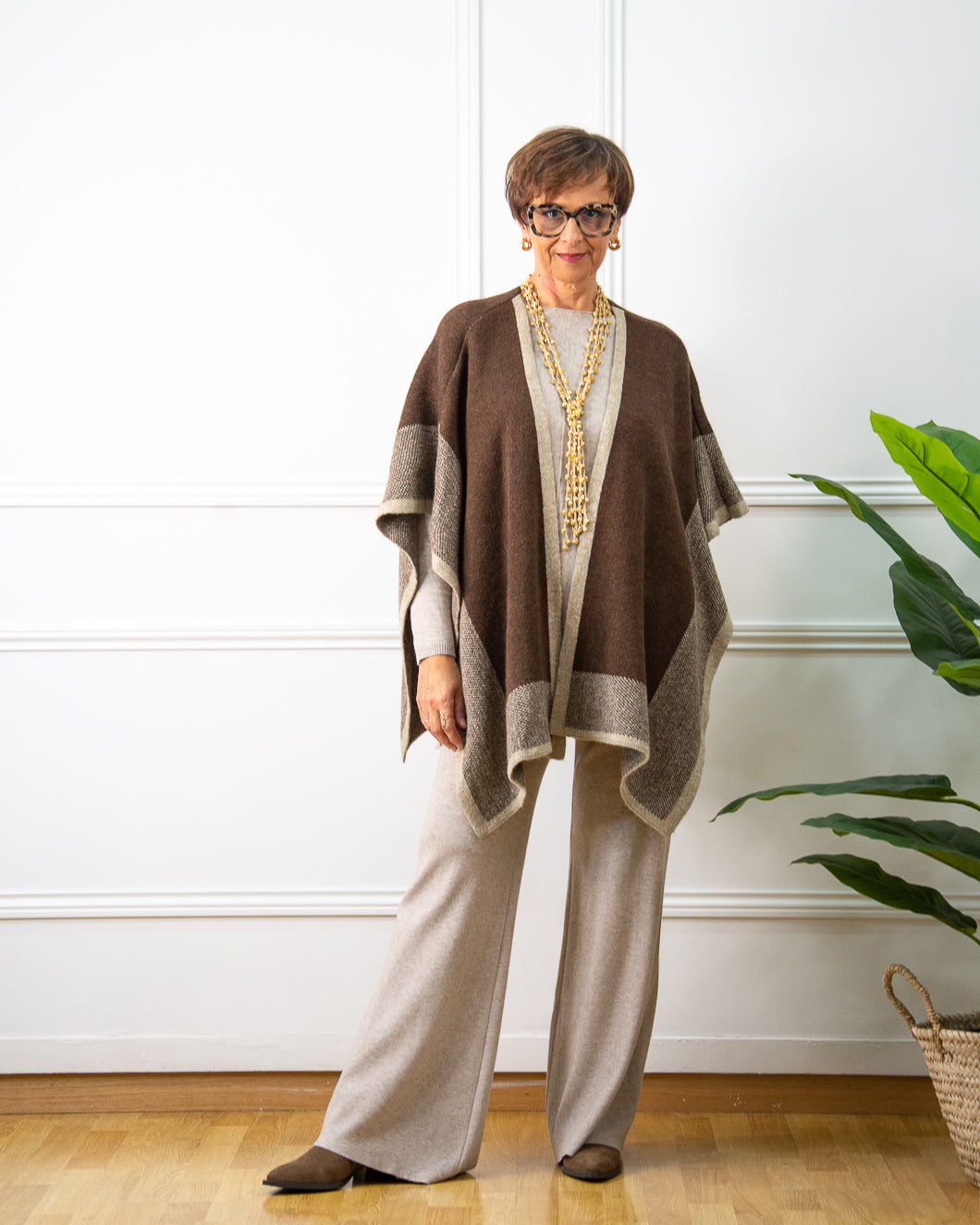 PONCHO NURIA MARRÓN