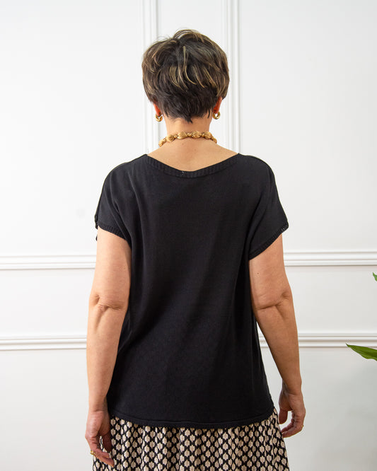 JERSEY ESENCIA NEGRO