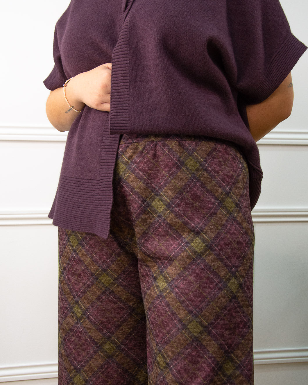 PANTALÓN LOLA GALES BERENJENA