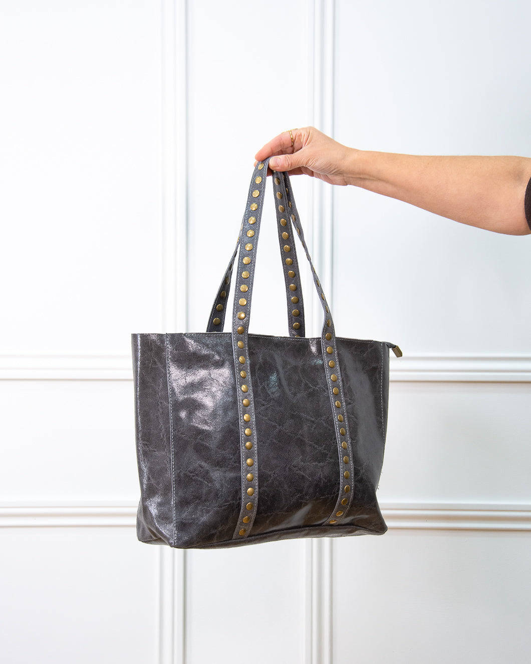 BOLSO SHOPPER BRILLO GRIS