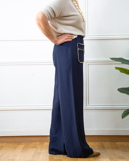 PANTALÓN BOLSILLOS AZUL MARINO