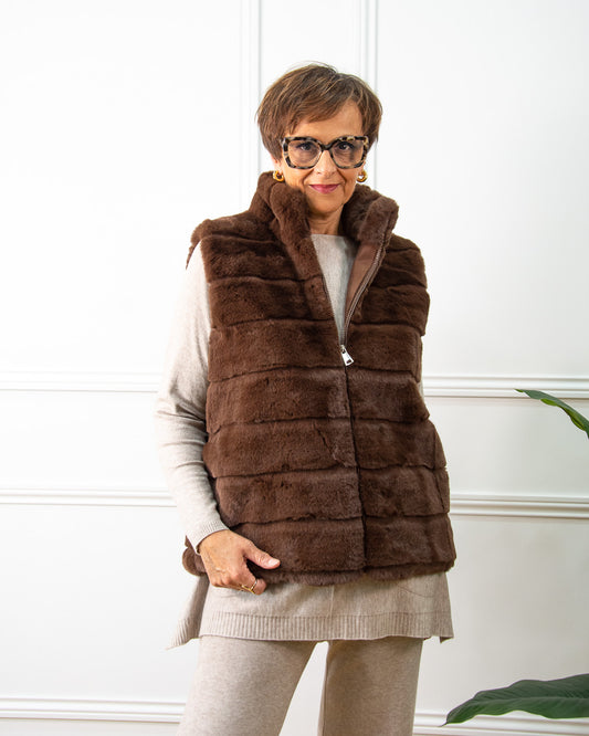 CHALECO ANDREA MARRÓN