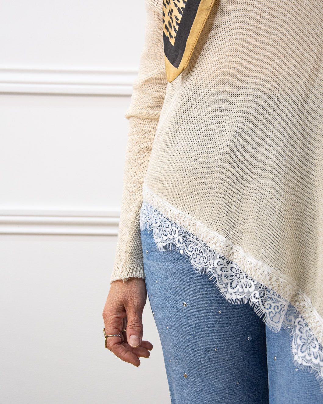 JERSEY ENCAJE BEIGE