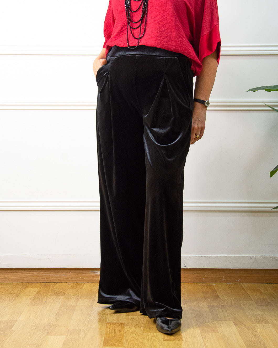 PANTALÓN TERCIOPELO NEGRO