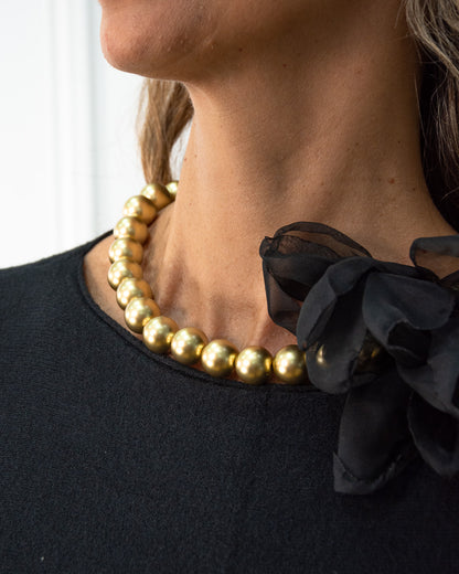 COLLAR FLOR CORTO NEGRO