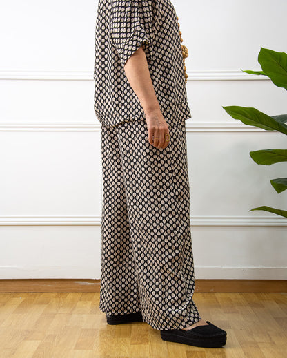PANTALÓN INDICHIC NEGRO