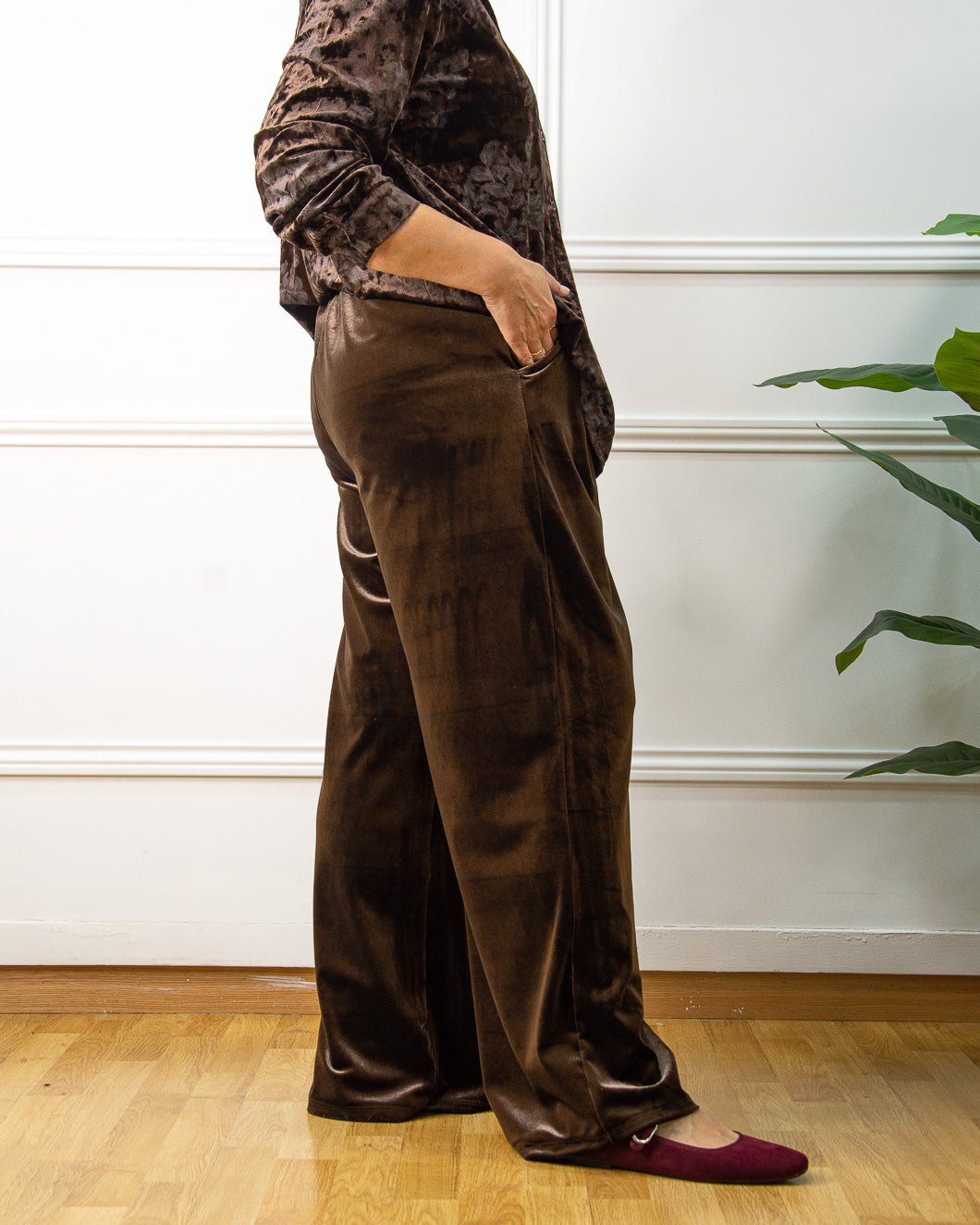 PANTALÓN TERCIOPELO MARRÓN