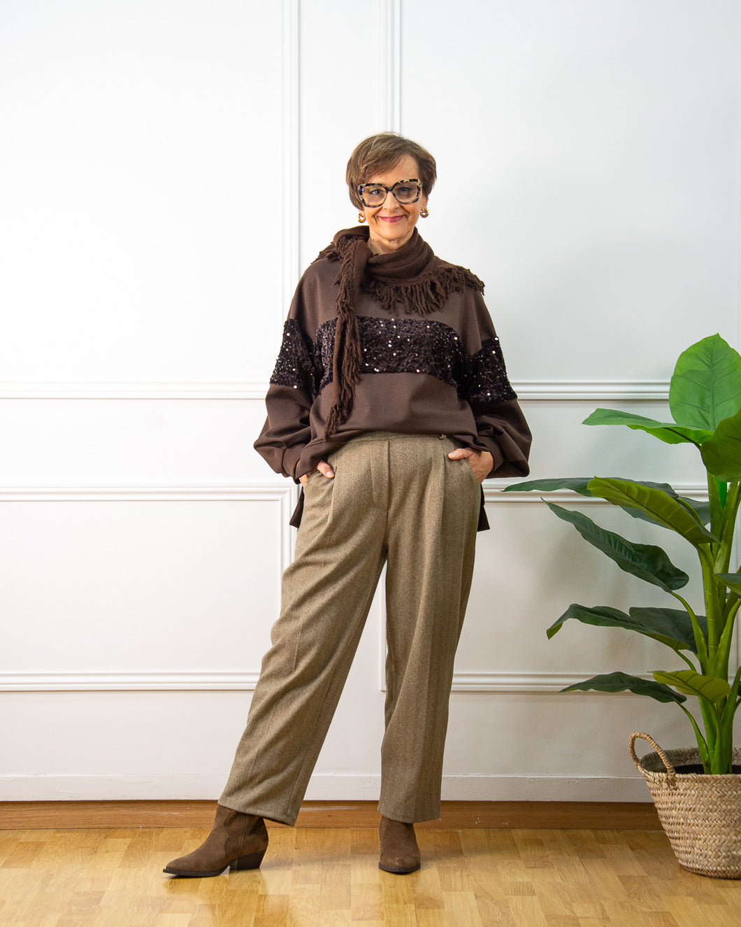 CAMISETA LENTEJUELAS MARRÓN