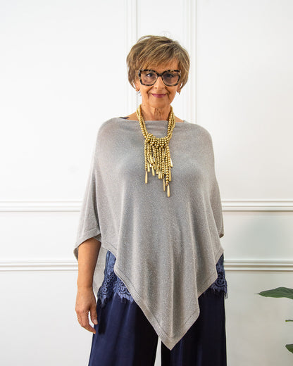 PONCHO BRILLO GRIS