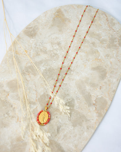 COLLAR VIRGEN ROJO