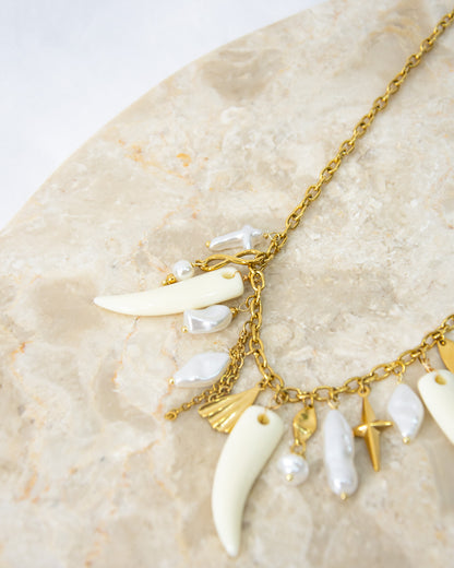 COLLAR CUERNITOS