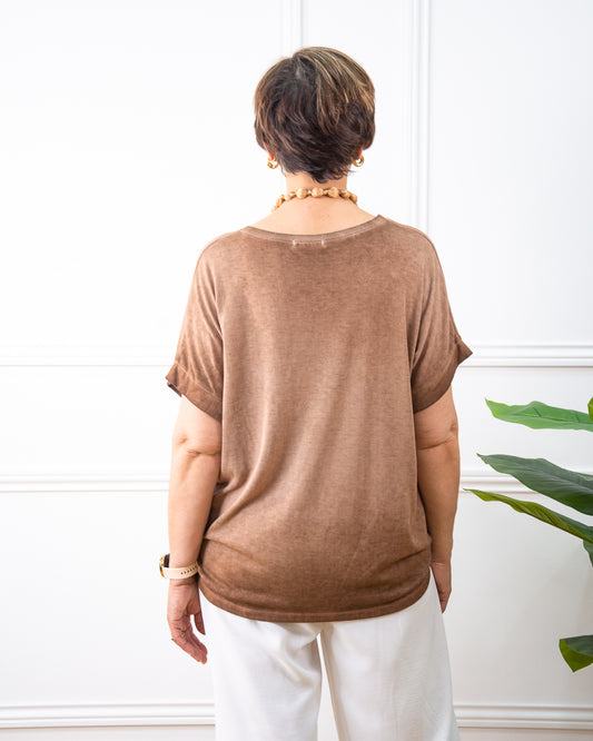 CAMISETA LAVADA MARRÓN