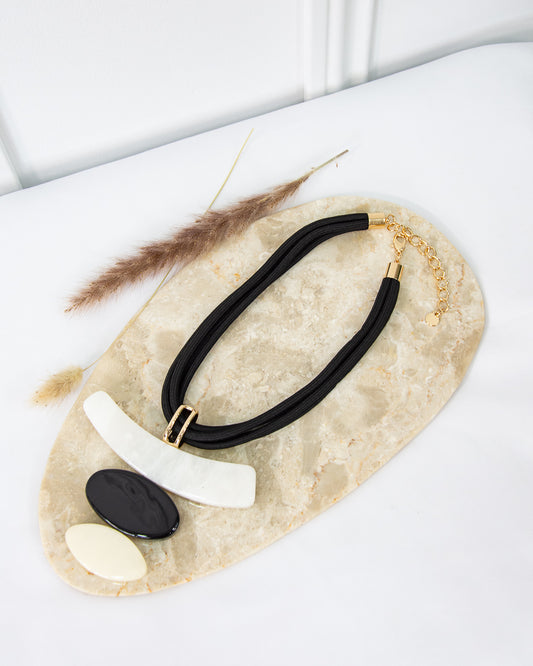 COLLAR KIOTO NEGRO