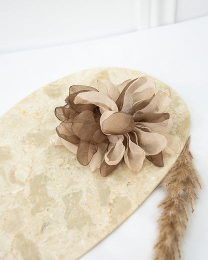 BROCHE FLOR ARENA