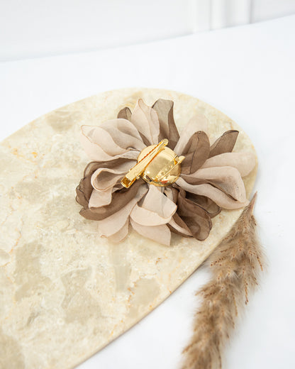 BROCHE FLOR ARENA