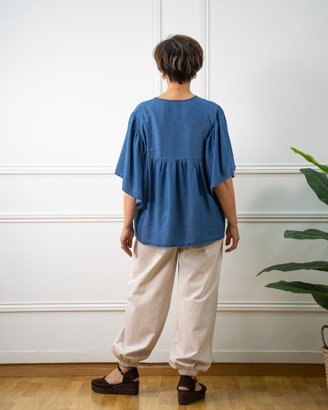 BLUSA TENCEL BORDADA