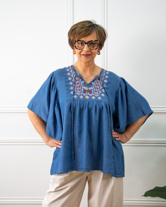 BLUSA TENCEL BORDADA