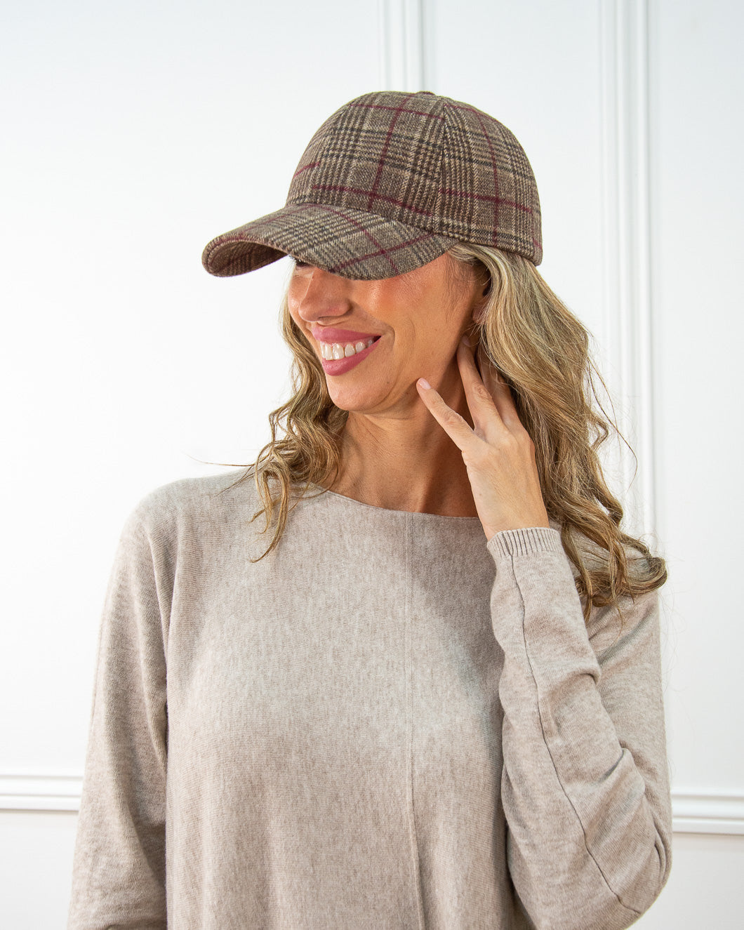GORRA GALES