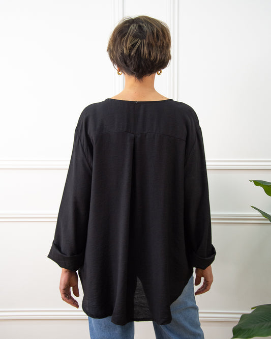BLUSA BOTÓN NEGRO