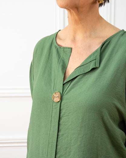 BLUSA BOTÓN VERDE KAKI