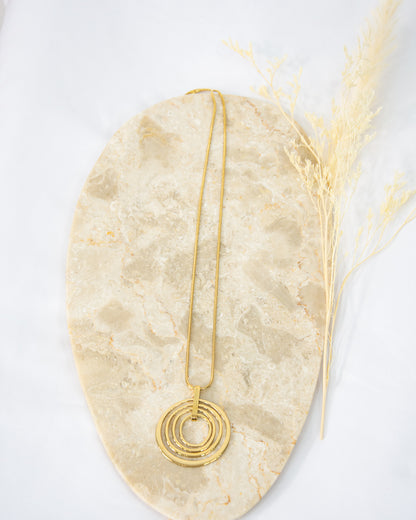 COLLAR ANILLOS DORADO